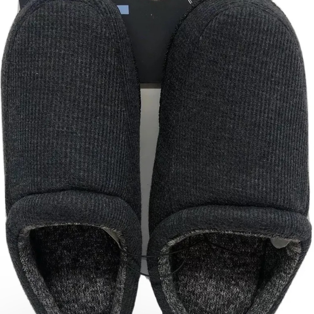 West Loop Men's Size Medium 9/10 Memory Foam Slippers Gray